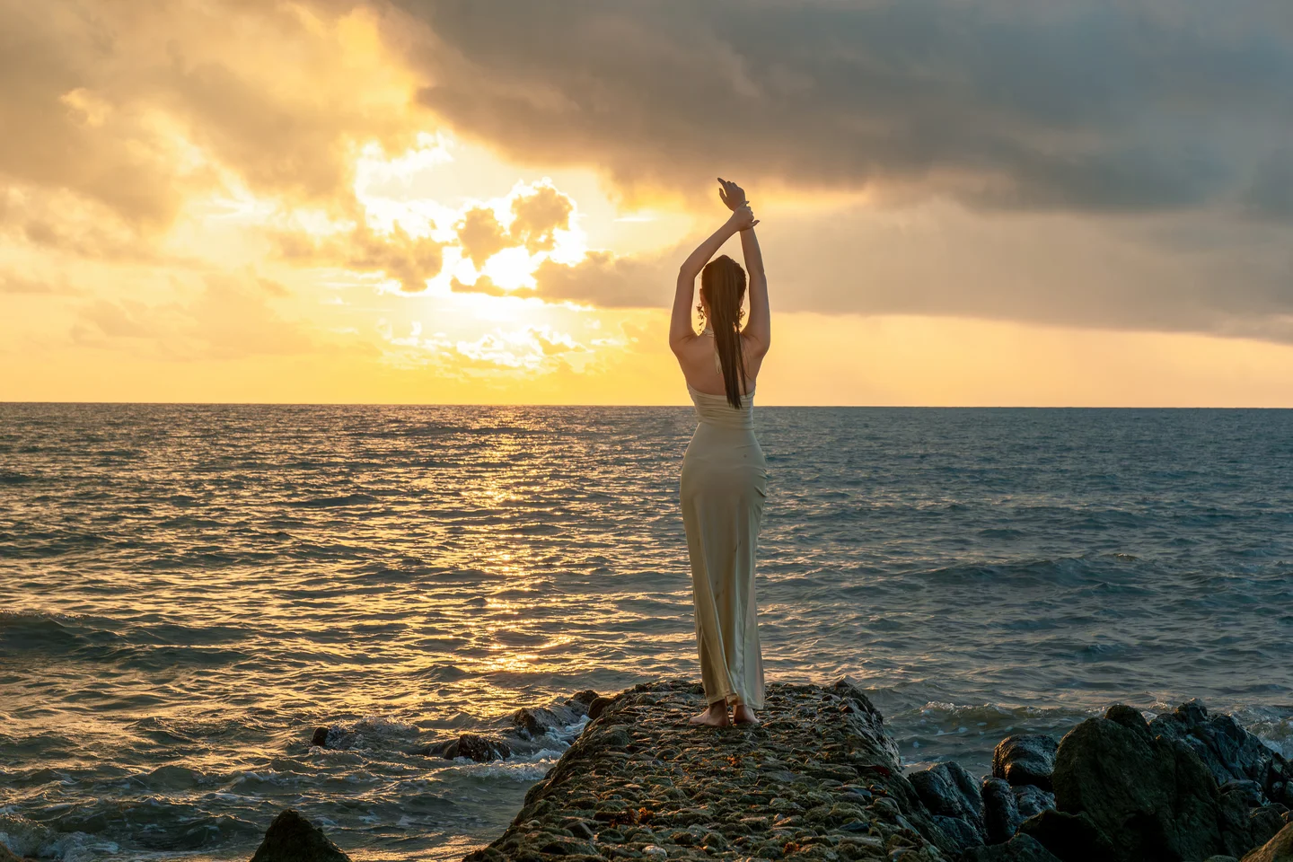 年年 - 海边维纳斯 [80P-549MB] tg@simisebaisi 【丝足阁】025.webp